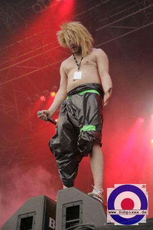 Deichkind (D) 14. Chiemsee Reggae Festival - Übersee - Main Stage 22. August 2008 (7).JPG